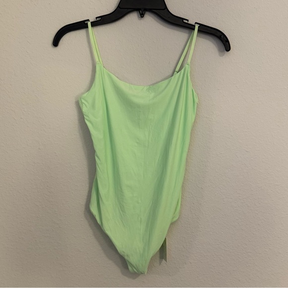 Aerie Smoothez Bright Green Bodysuit - Picture 1 of 3